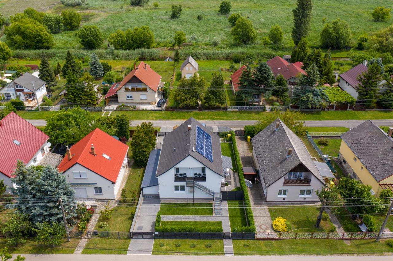 Oliver 22 Apartman Fonyód Екстериор снимка
