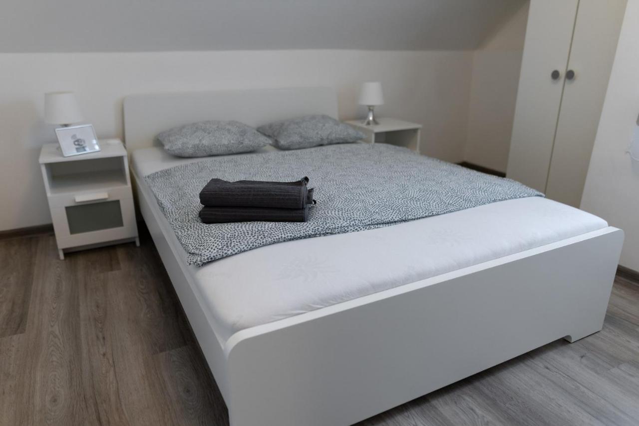Oliver 22 Apartman Fonyód Екстериор снимка