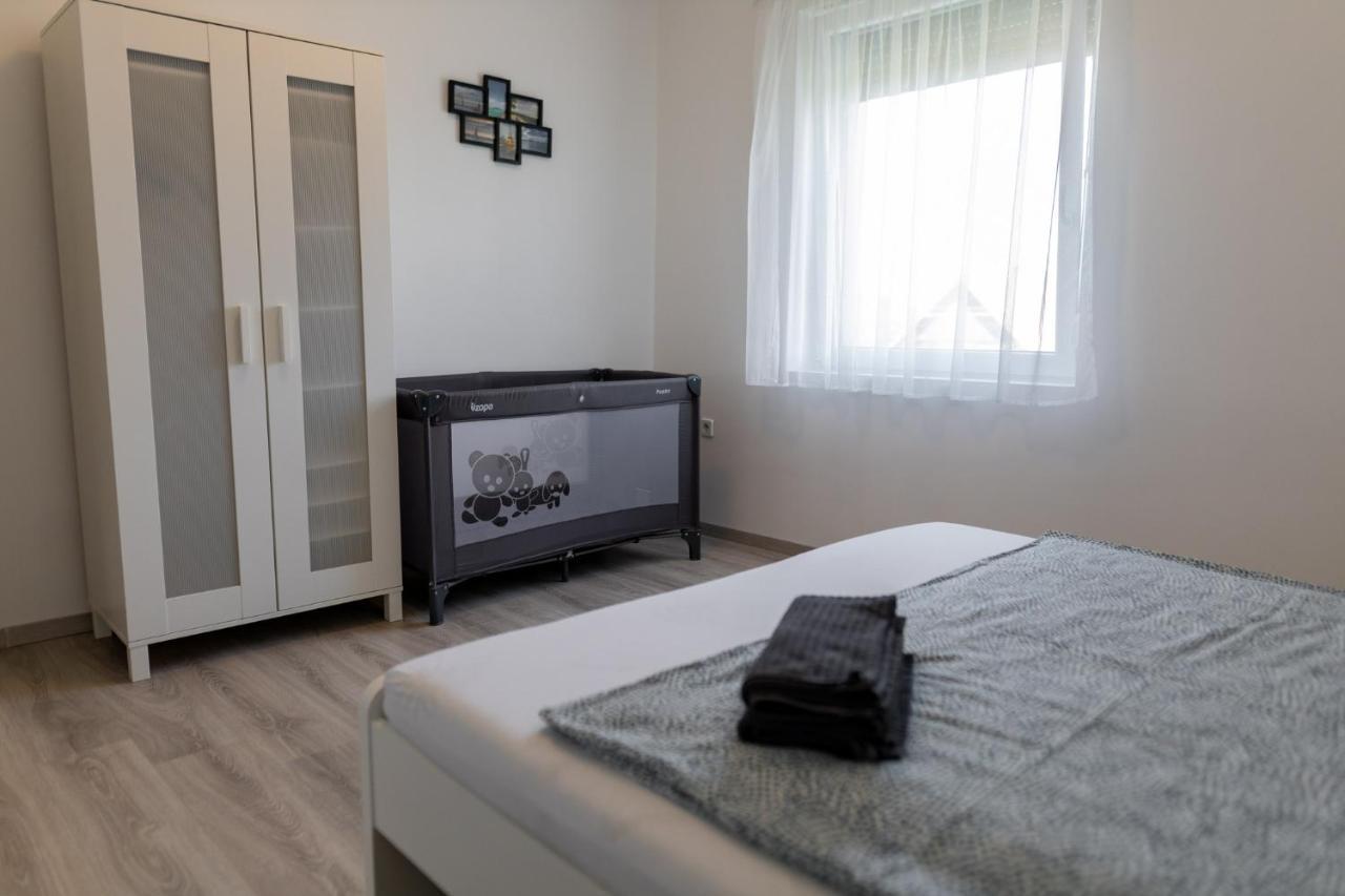 Oliver 22 Apartman Fonyód Екстериор снимка